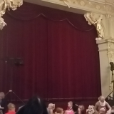 w-teatrze