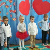 dzieci-wystepuja-dla-dziadkow