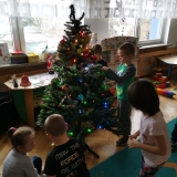 elfy-przygotowuja-sie-do-swiat