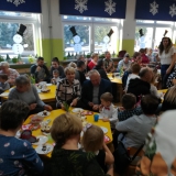 dzieci-wystepuja-dla-dziadkow