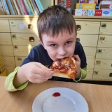 dzien-pizzy-u-elfow